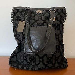 Petunia pickle bottom troubadour tote black